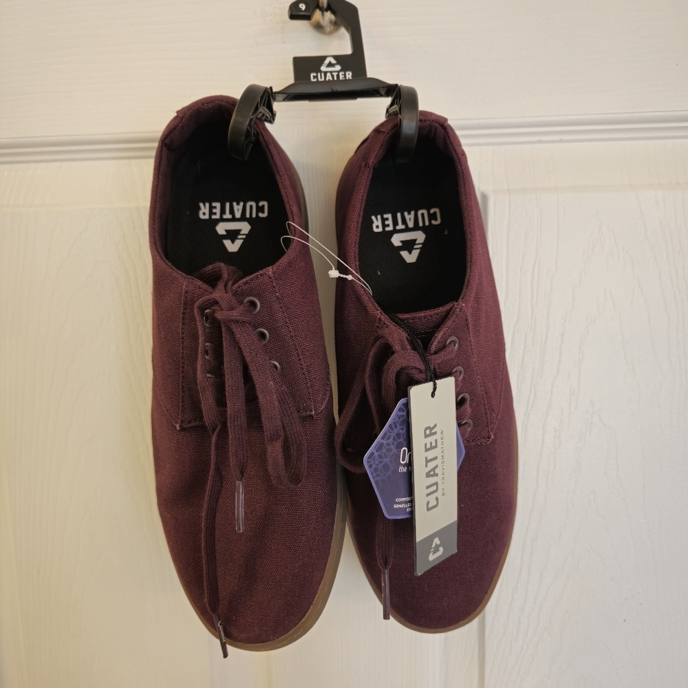 NWT Cuater Kruzers Travis Mathew Men's Sneakers Ortholite Burgundy Size 9